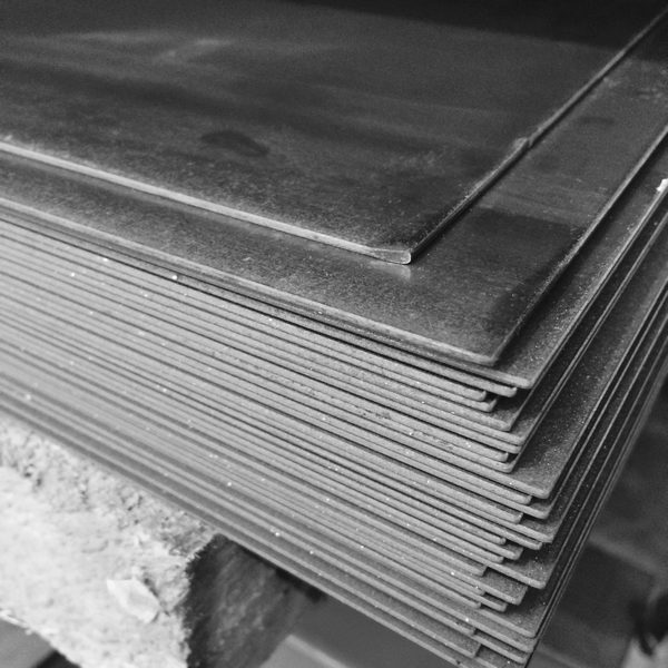 Жаропрочный лист горячекатаный 5 мм ХН65МВУ ГОСТ 24982-81